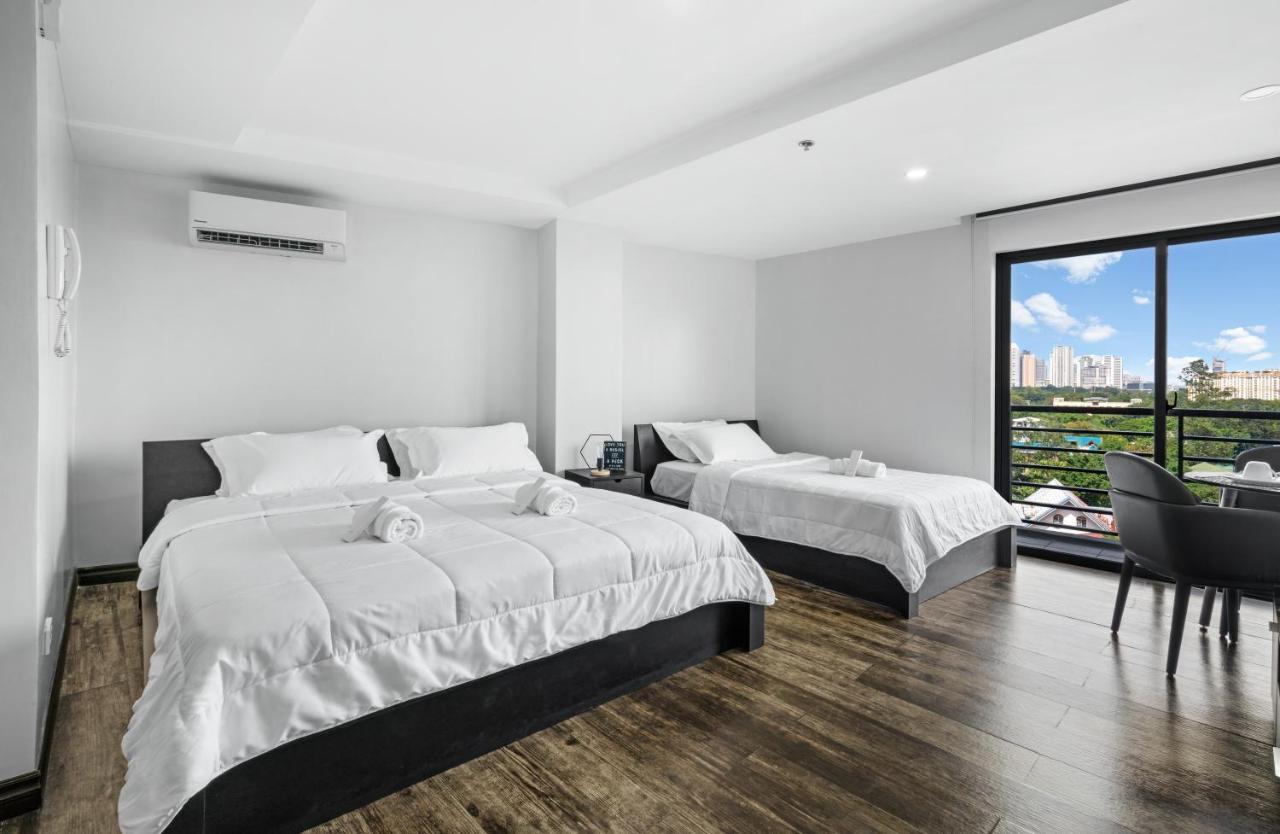 Espacio Hotel Taguig Luaran gambar