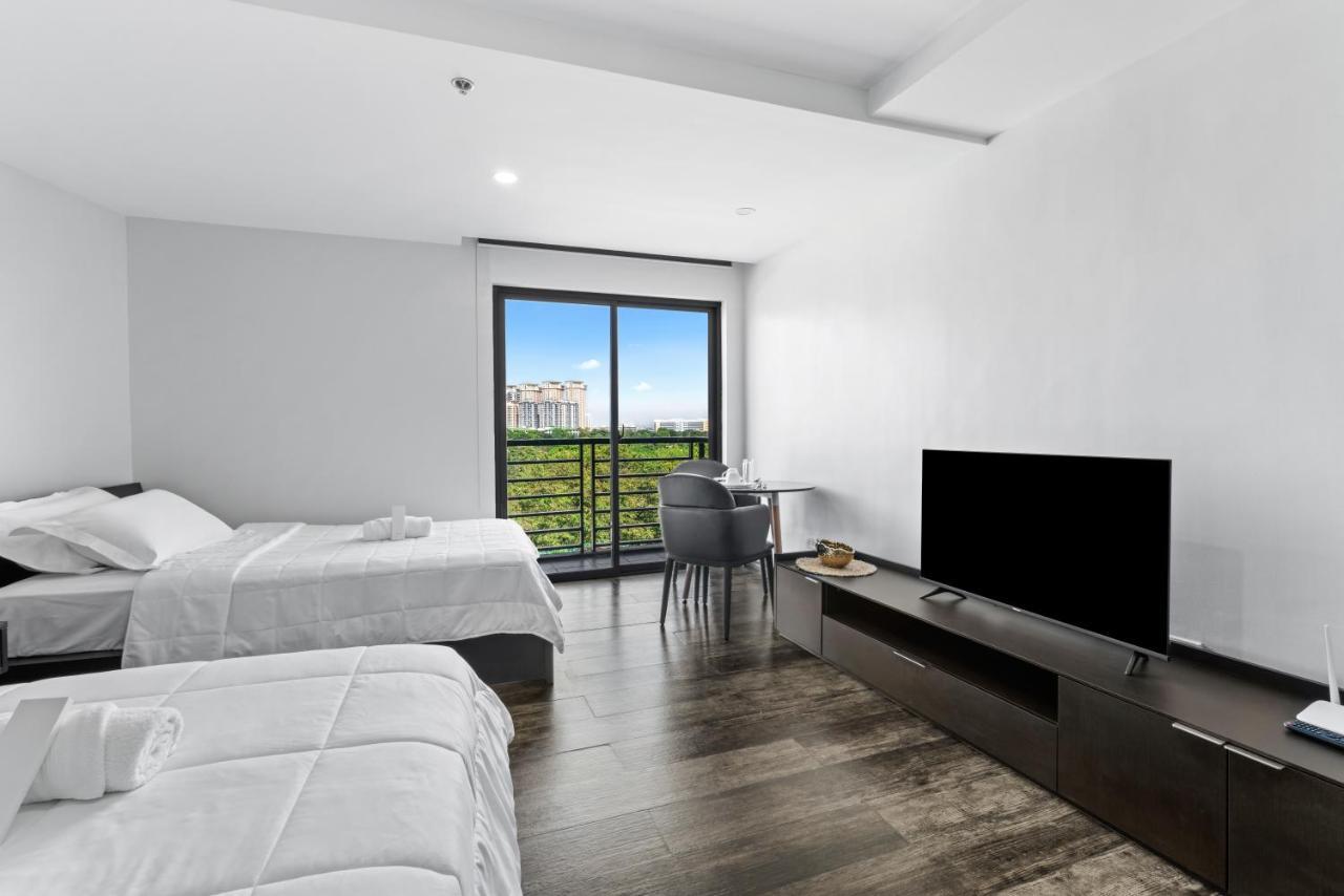 Espacio Hotel Taguig Luaran gambar